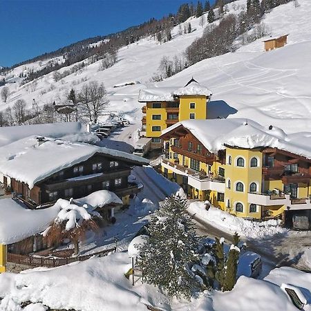 Hotel Eggerhof Saalbach-Hinterglemm Exterior photo